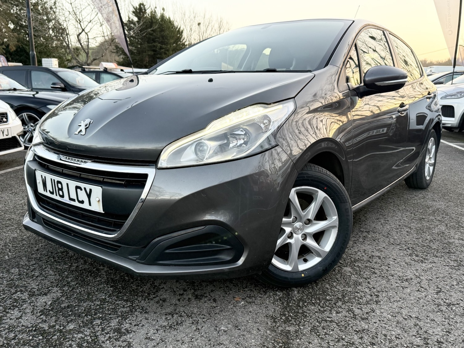 Used Peugeot 208 2018 for sale - 76884854: Photo 19