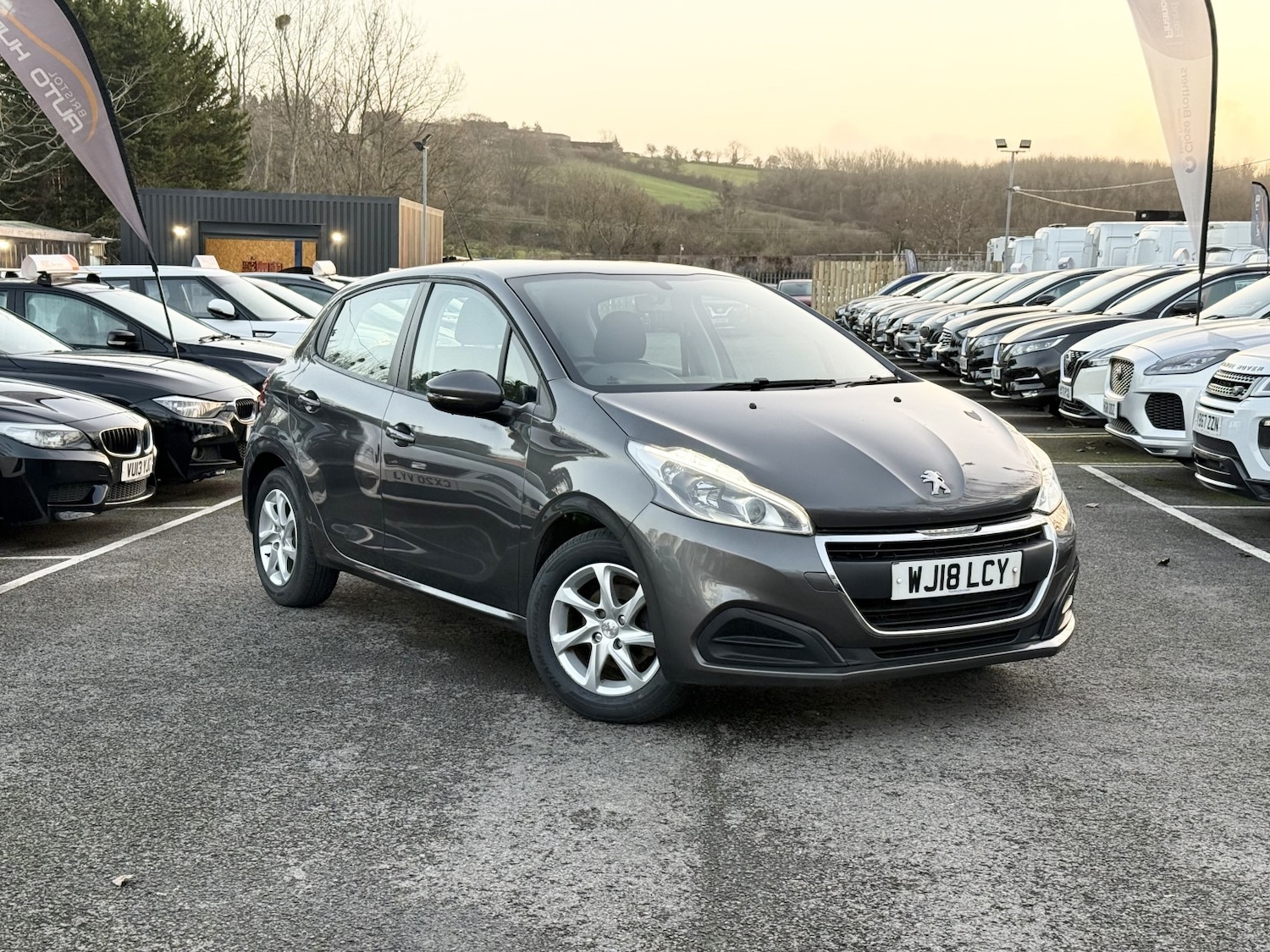Used Peugeot 208 2018 for sale - 76884854: Photo 36