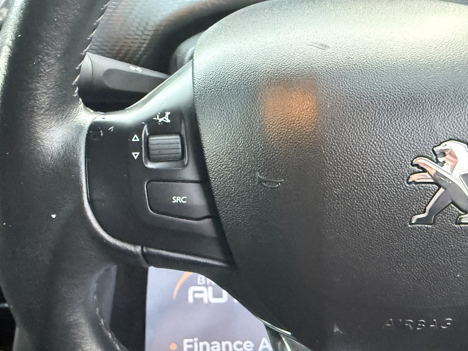 Used Peugeot 208 2018 for sale - 76884854: Photo 41