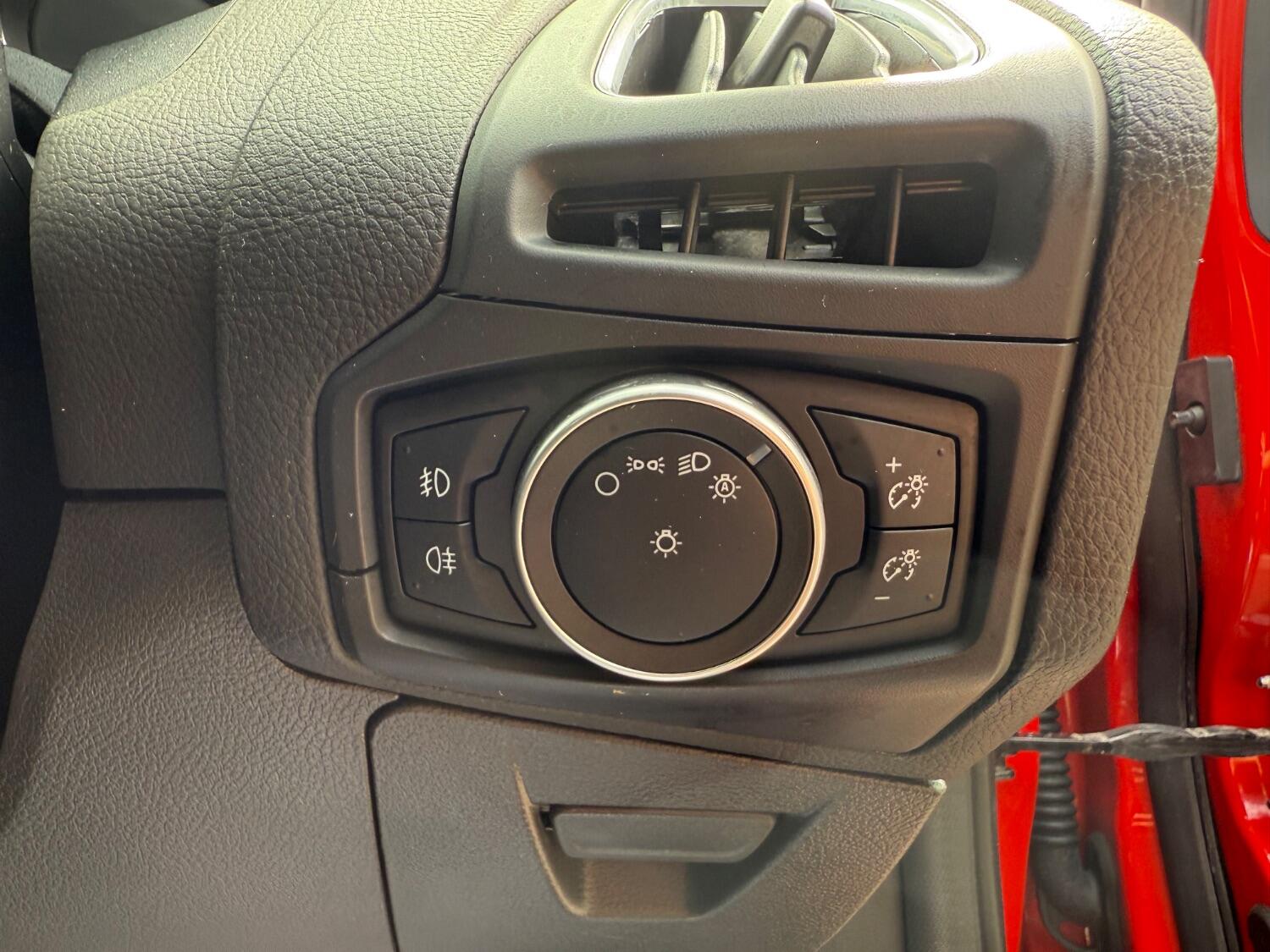 Used Ford Focus 2016 for sale - 76793377: Photo 47