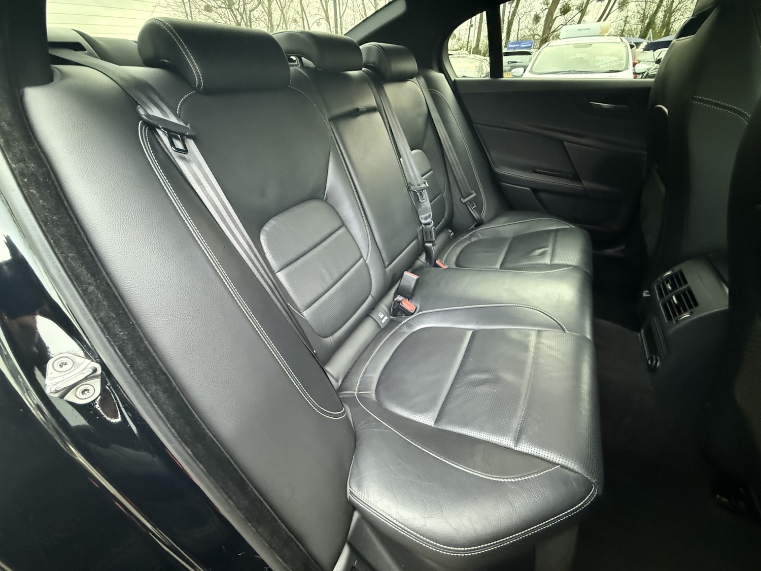 Used Jaguar XE 2016 for sale - 78045496: Photo 15