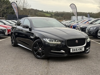 Used Jaguar XE 2016 for sale - 78045496: Photo