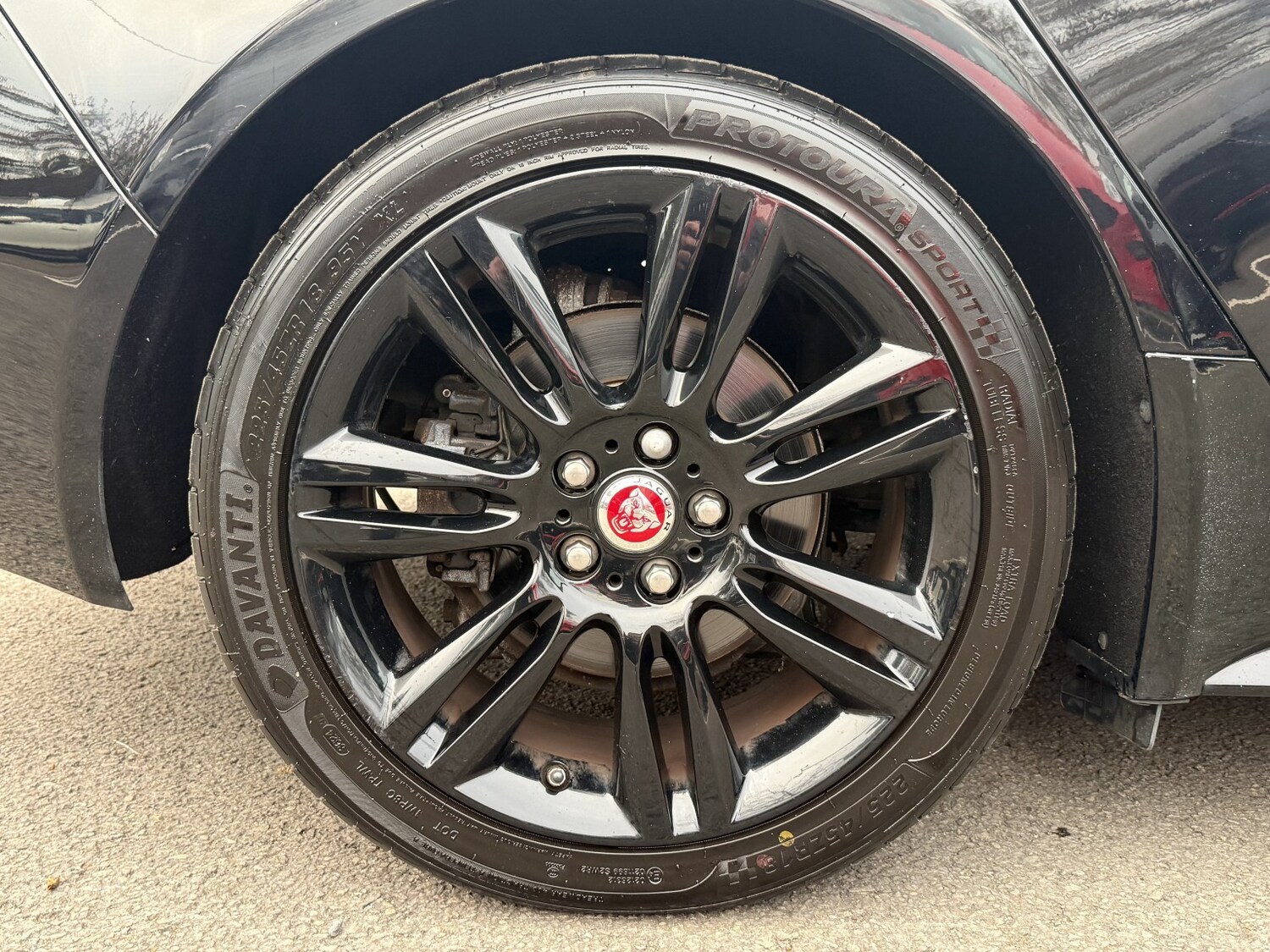 Used Jaguar XE 2016 for sale - 78045496: Photo 26