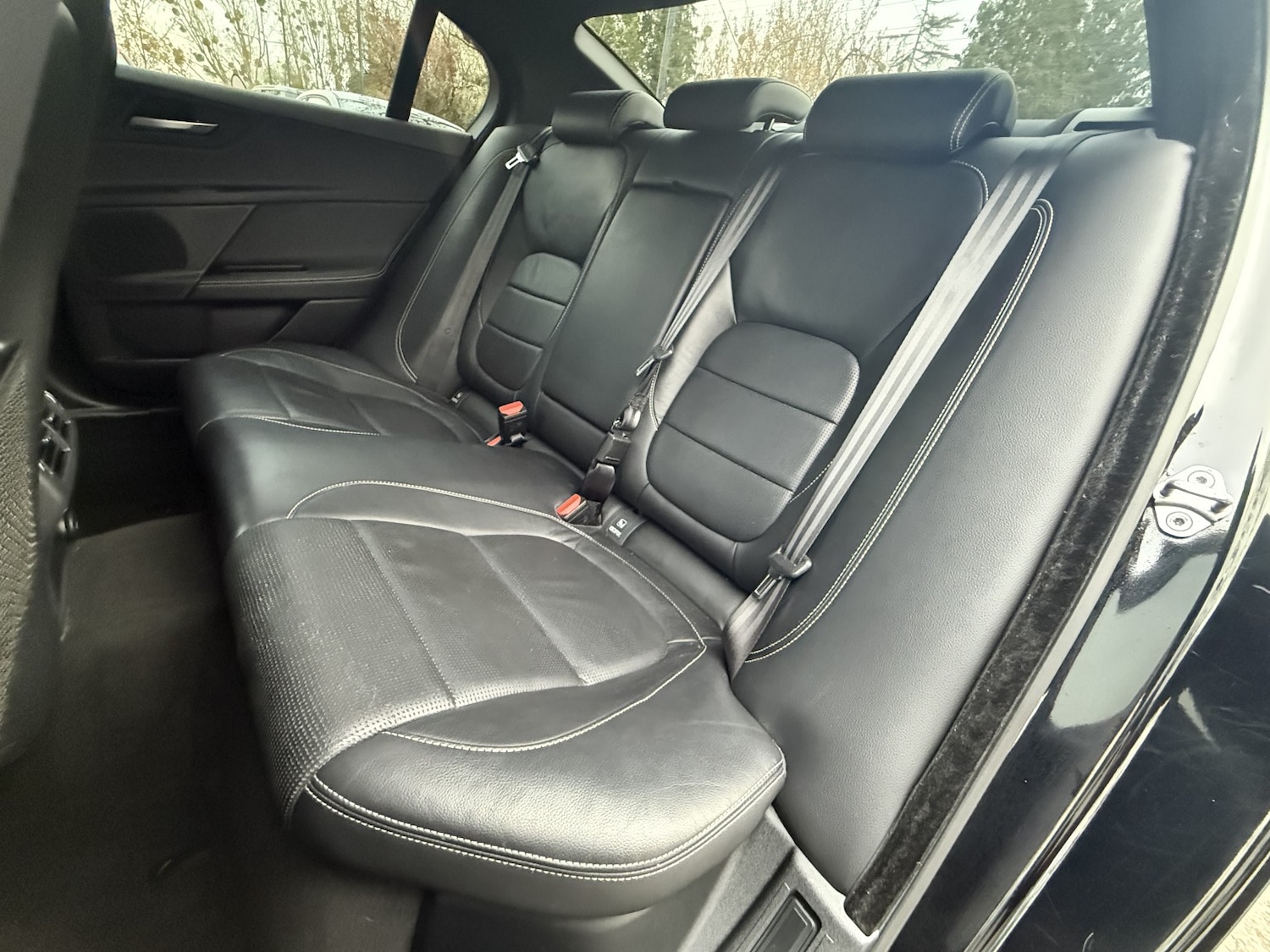 Used Jaguar XE 2016 for sale - 78045496: Photo 37