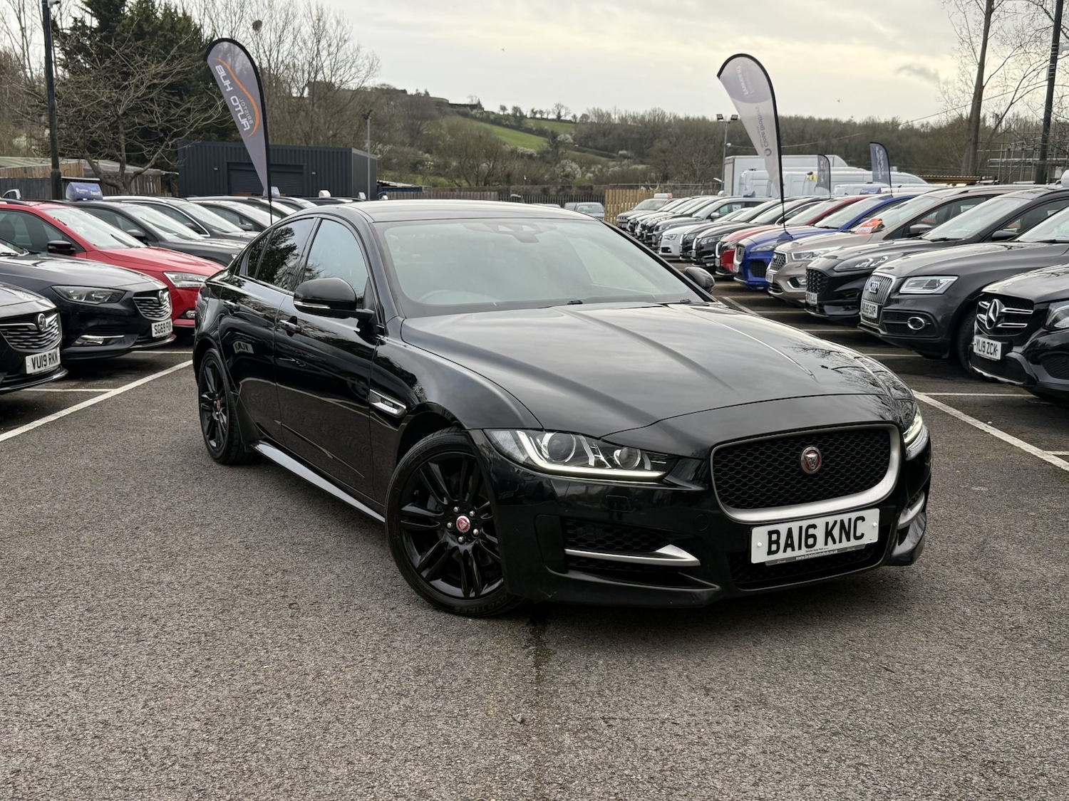 Used Jaguar XE 2016 for sale - 78045496: Photo 54