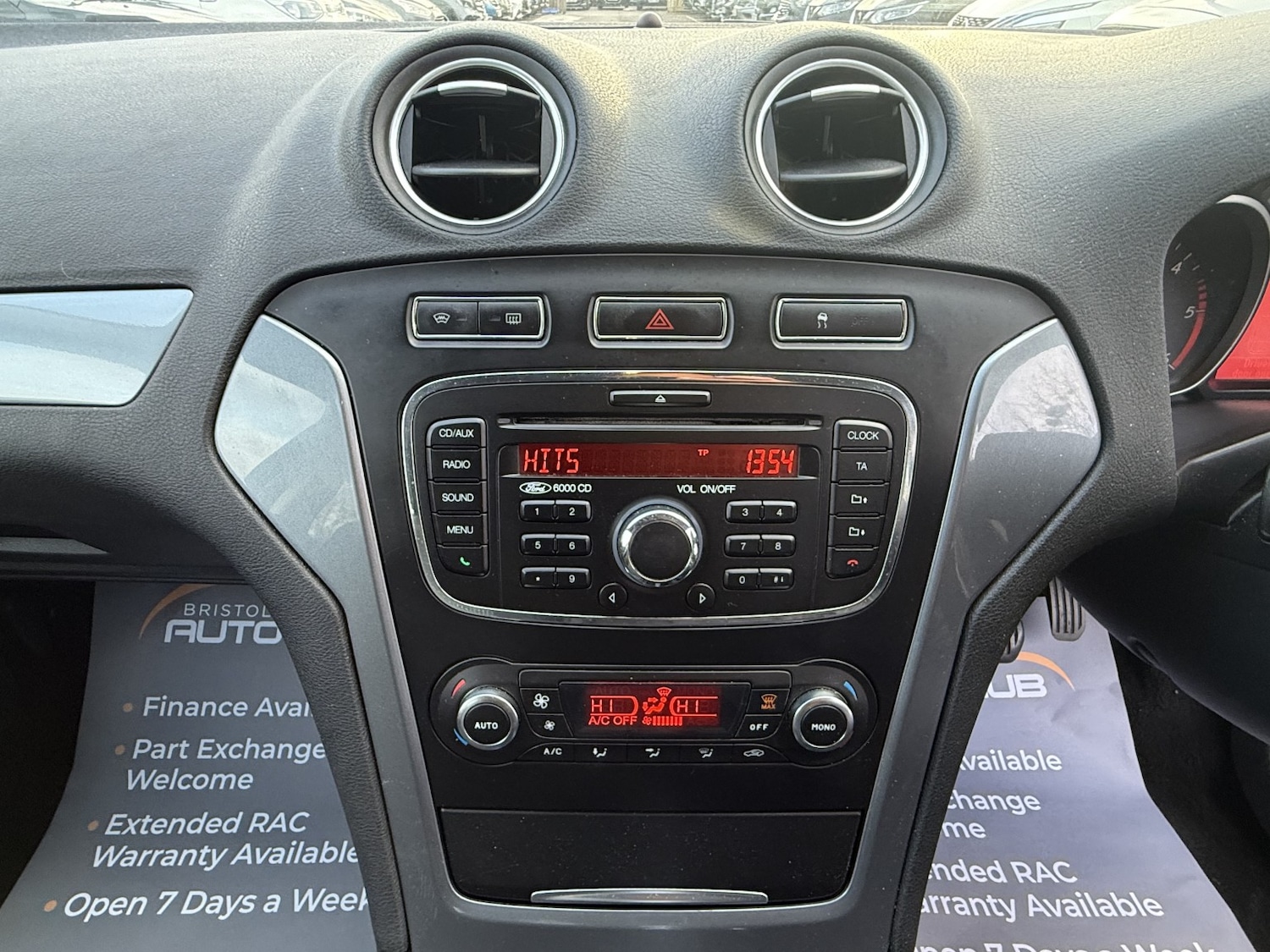 Used Ford Mondeo 2011 for sale - 76741348: Photo 26