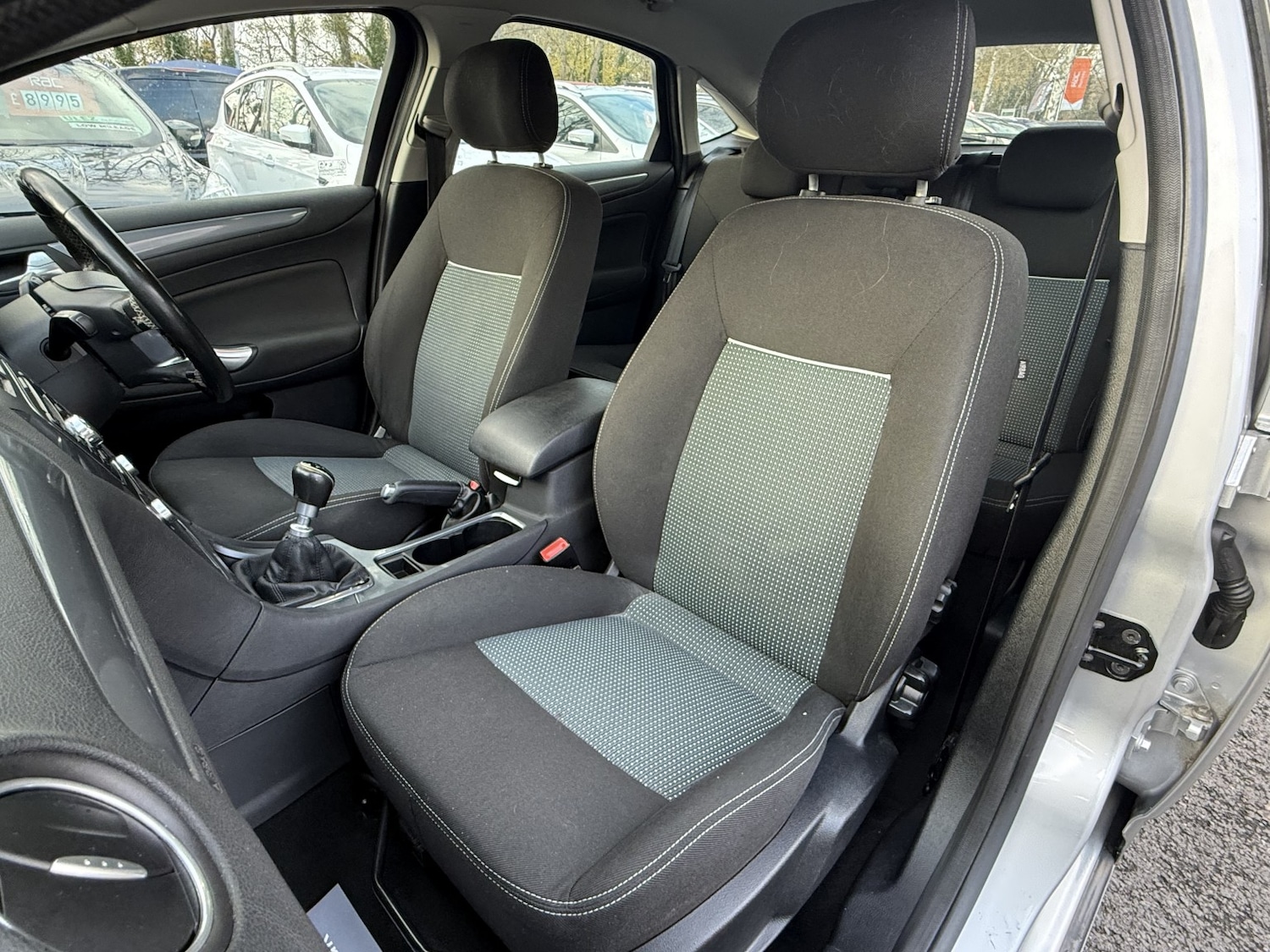 Used Ford Mondeo 2011 for sale - 76741348: Photo 37