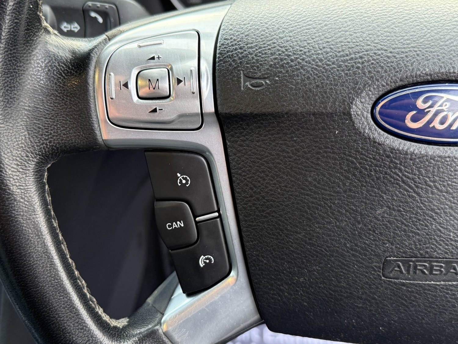 Used Ford Mondeo 2011 for sale - 76741348: Photo 43