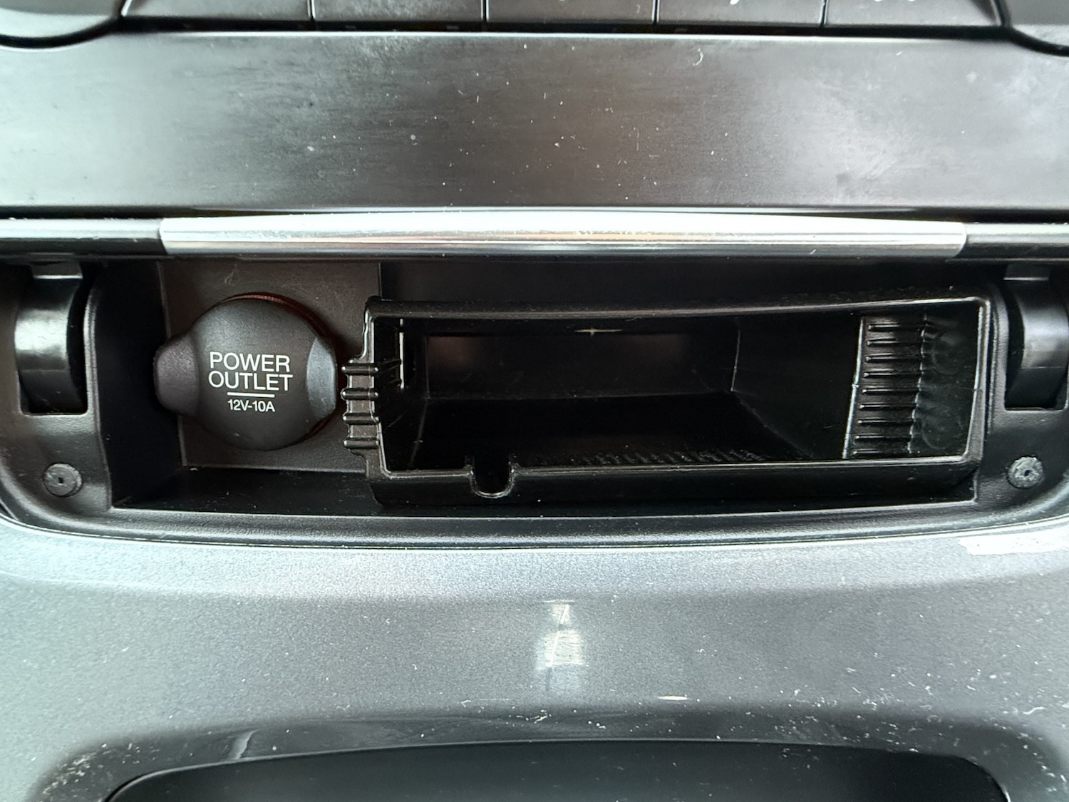 Used Ford Mondeo 2011 for sale - 76741348: Photo 49