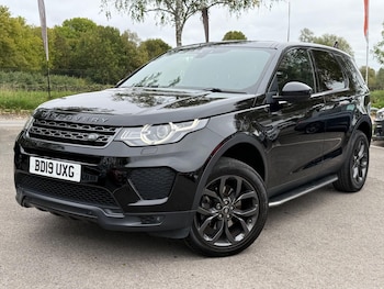 Used Land Rover Discovery Sport 2019 for sale - 76198315: Photo 2