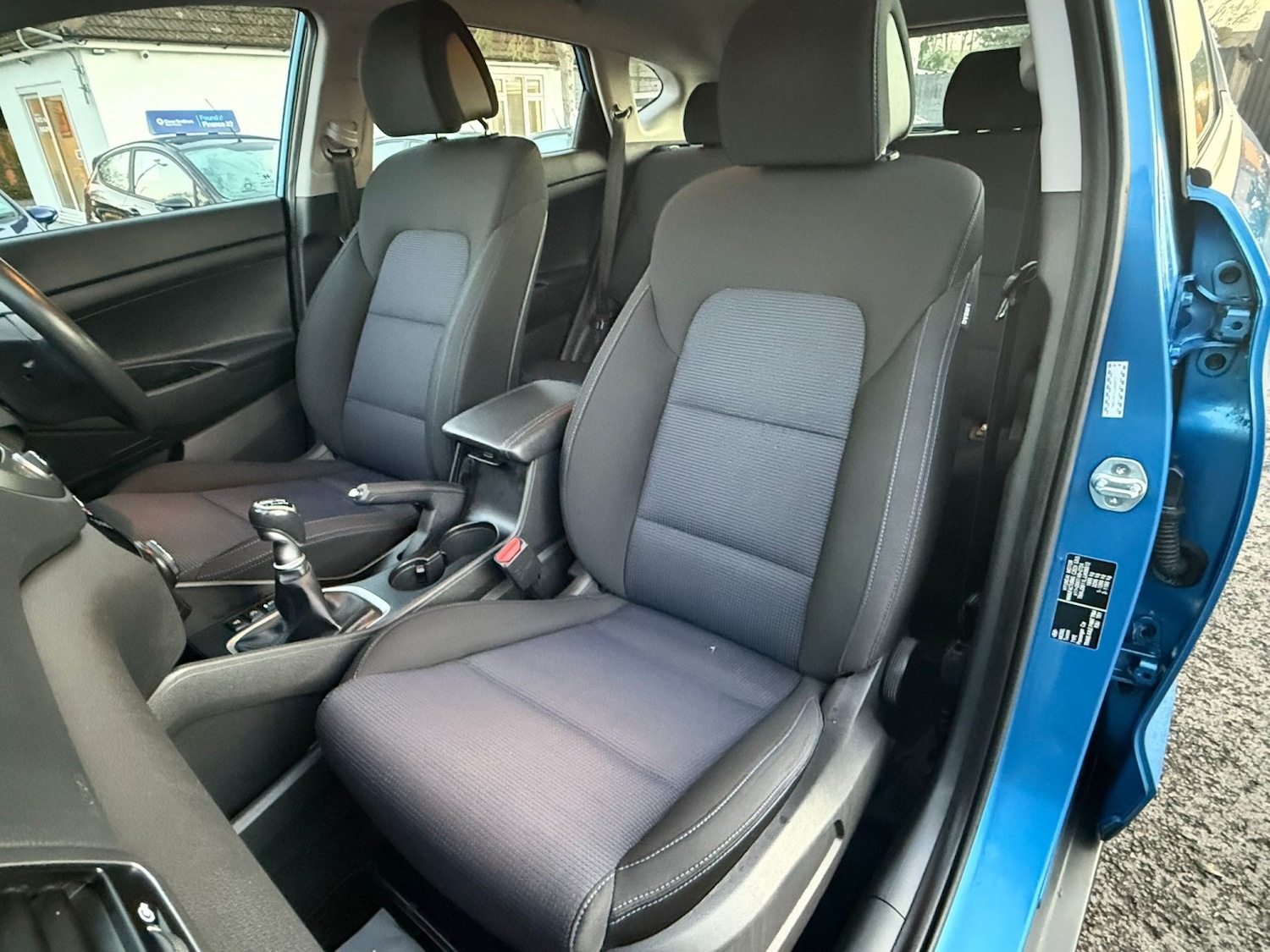 Used Hyundai TUCSON 2017 for sale - 76884797: Photo 47