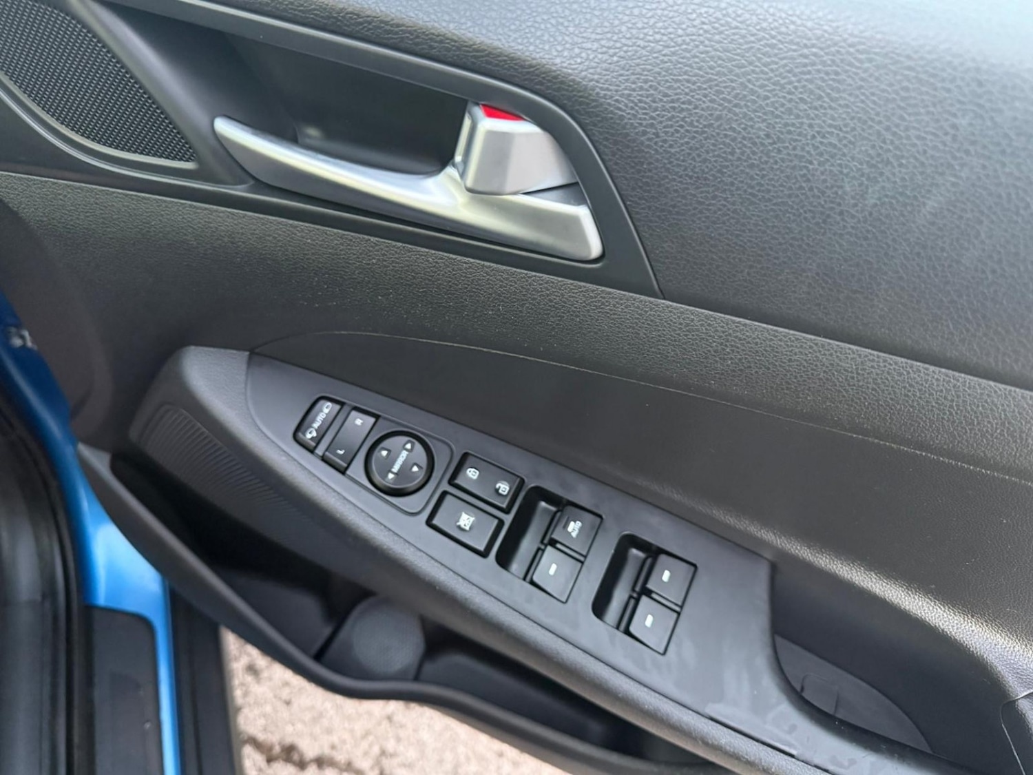 Used Hyundai TUCSON 2017 for sale - 76884797: Photo 55