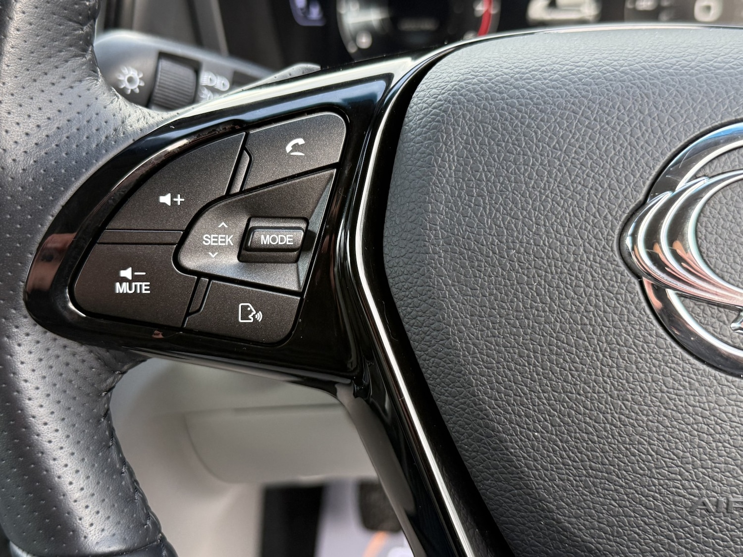 Used Ssangyong Tivoli 2021 for sale - 77385369: Photo 51