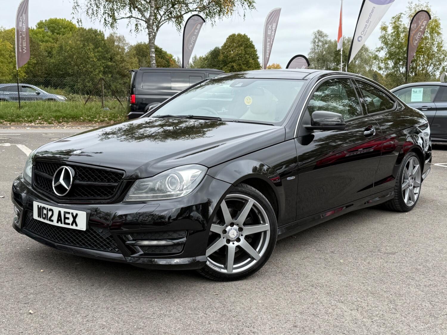 Used Mercedes-Benz C Class 2012 for sale - 76334753: Photo 2