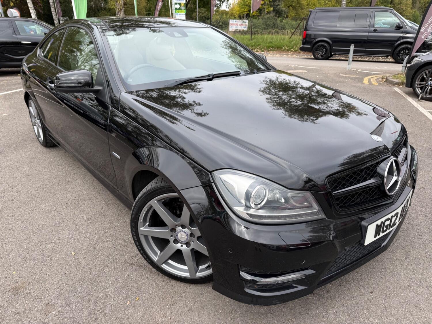 Used Mercedes-Benz C Class 2012 for sale - 76334753: Photo 3