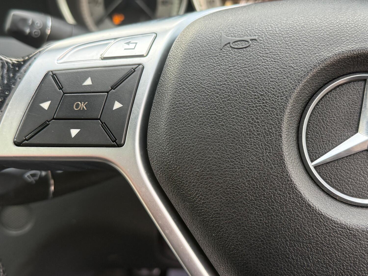 Used Mercedes-Benz C Class 2012 for sale - 76334753: Photo 45