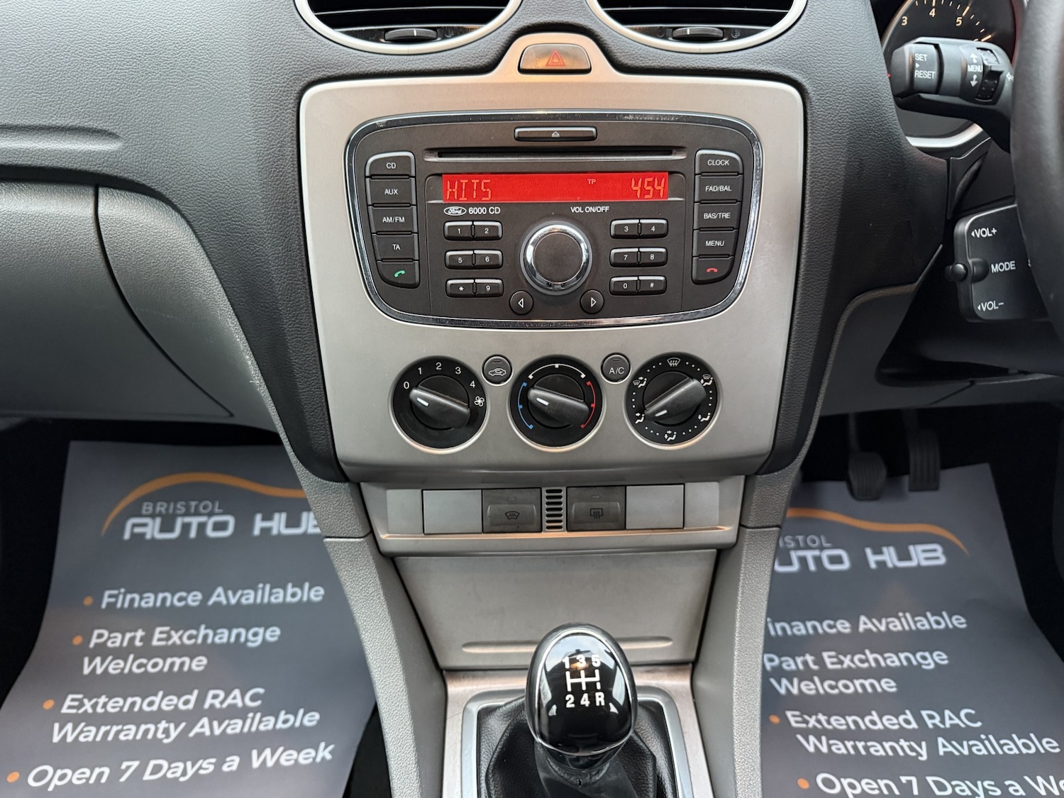 Used Ford Focus 2011 for sale - 76521079: Photo 28