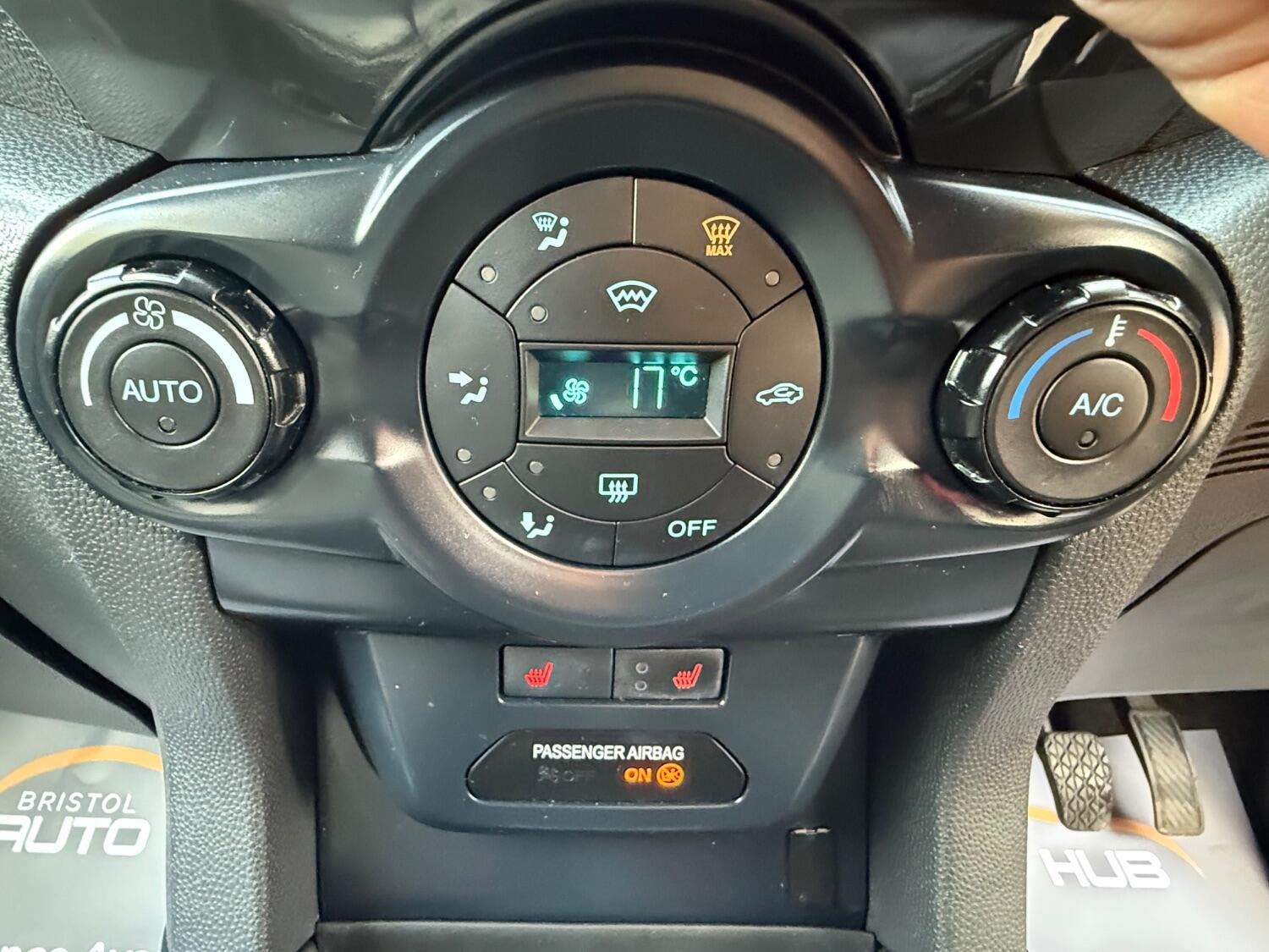 Used Ford Ecosport 2016 for sale - 76369232: Photo 32