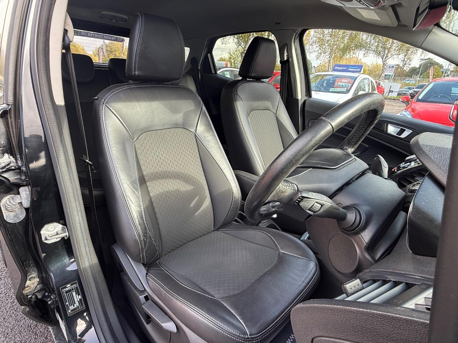 Used Ford Ecosport 2016 for sale - 76369232: Photo 37