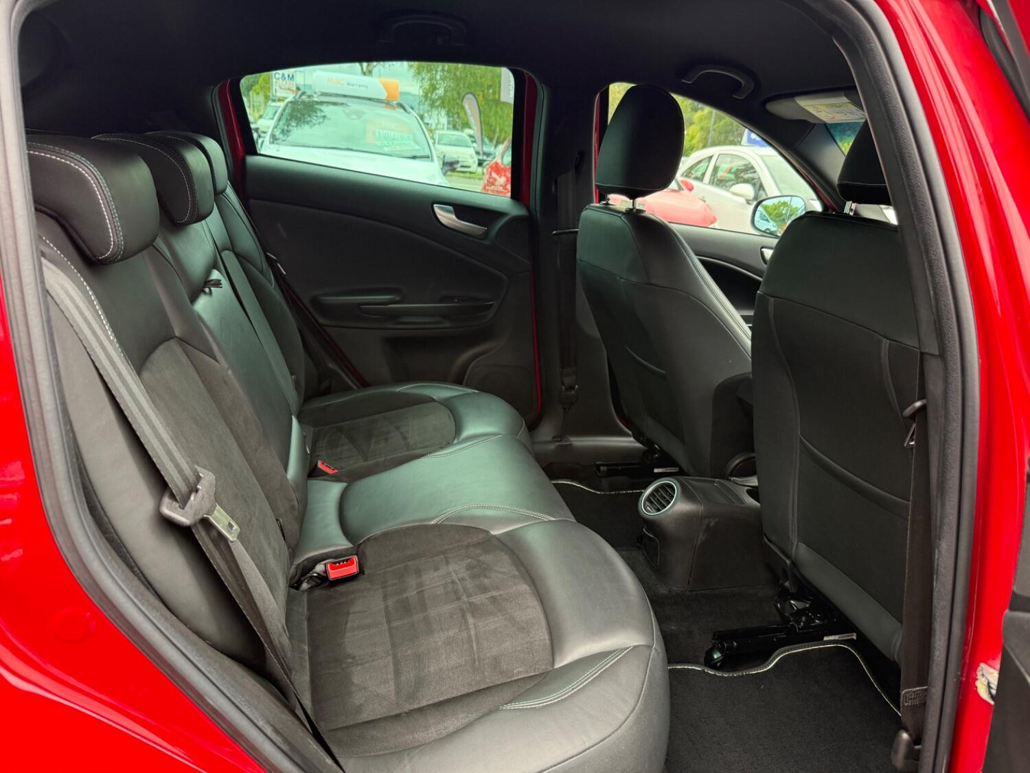 Used Alfa Romeo Giulietta 2015 for sale - 77251300: Photo 14