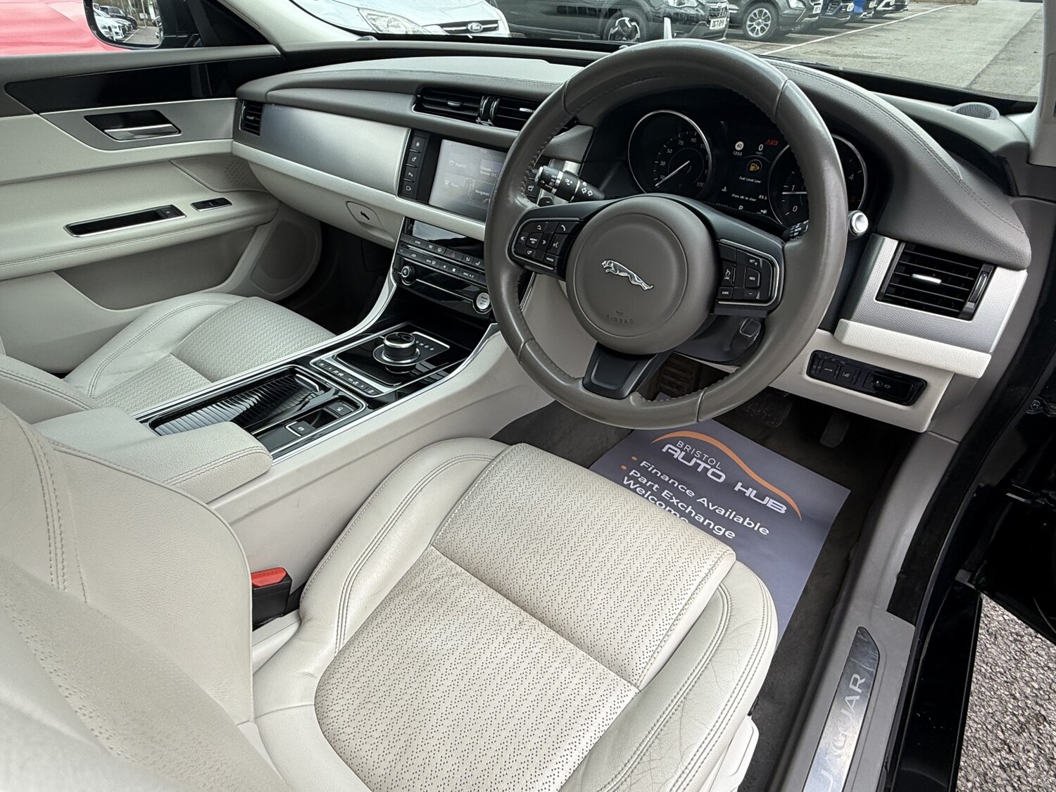 Used Jaguar XF 2016 for sale - 77694268: Photo 12