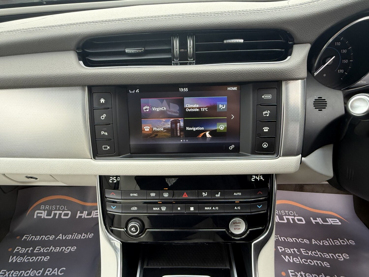 Used Jaguar XF 2016 for sale - 77694268: Photo 28