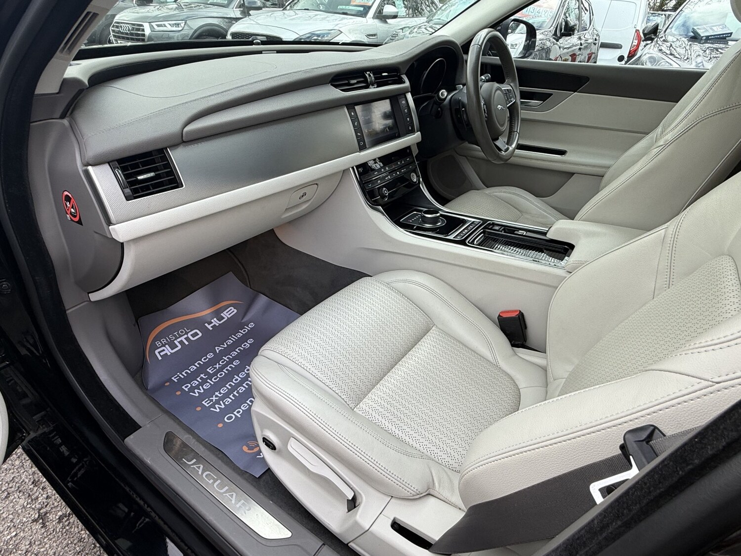 Used Jaguar XF 2016 for sale - 77694268: Photo 42