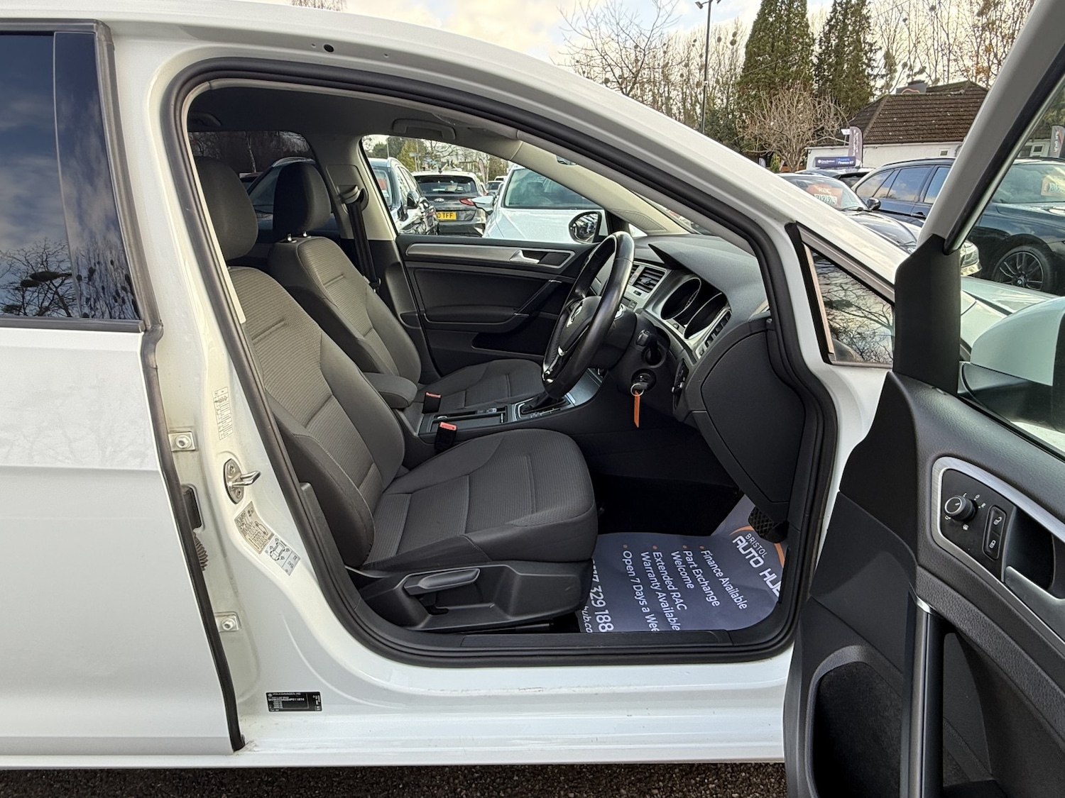 Used Volkswagen Golf 2016 for sale - 76982812: Photo 13