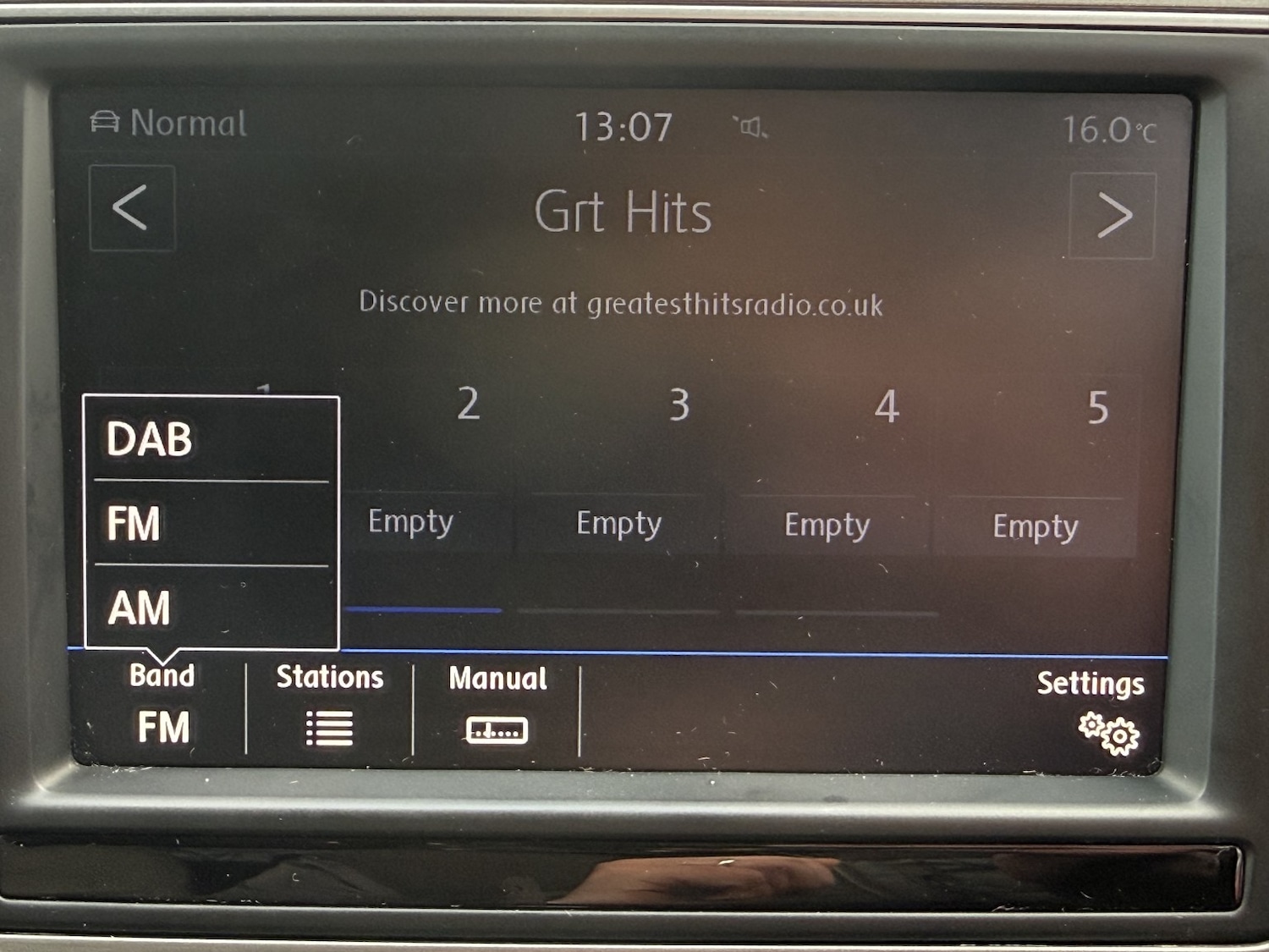 Used Volkswagen Golf 2016 for sale - 76982812: Photo 32