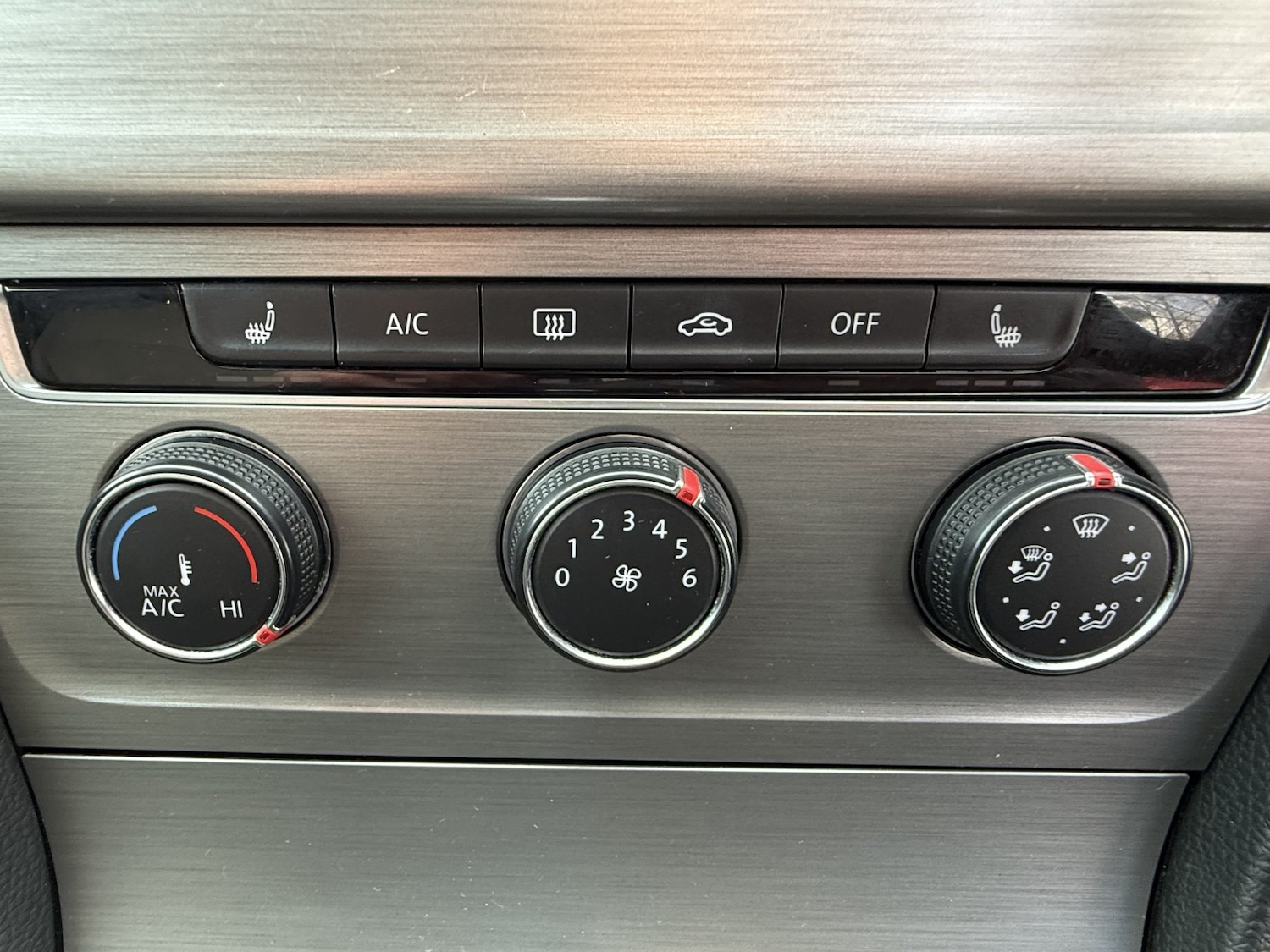 Used Volkswagen Golf 2016 for sale - 76982812: Photo 46