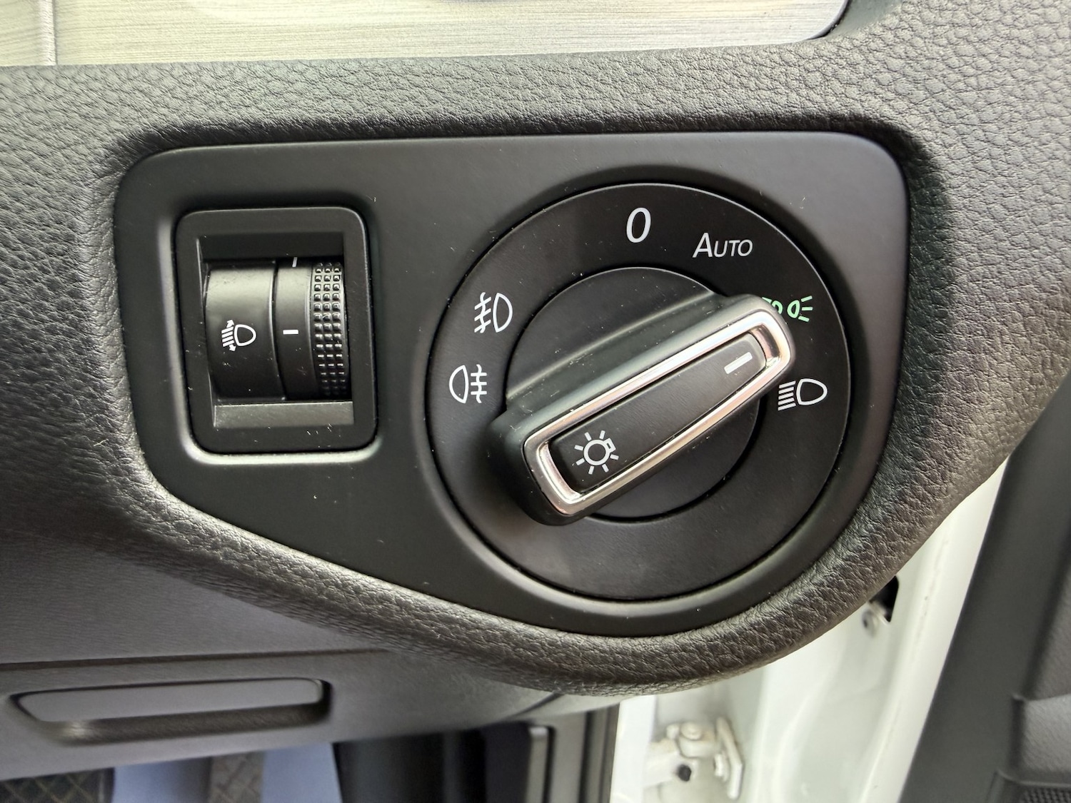 Used Volkswagen Golf 2016 for sale - 76982812: Photo 52