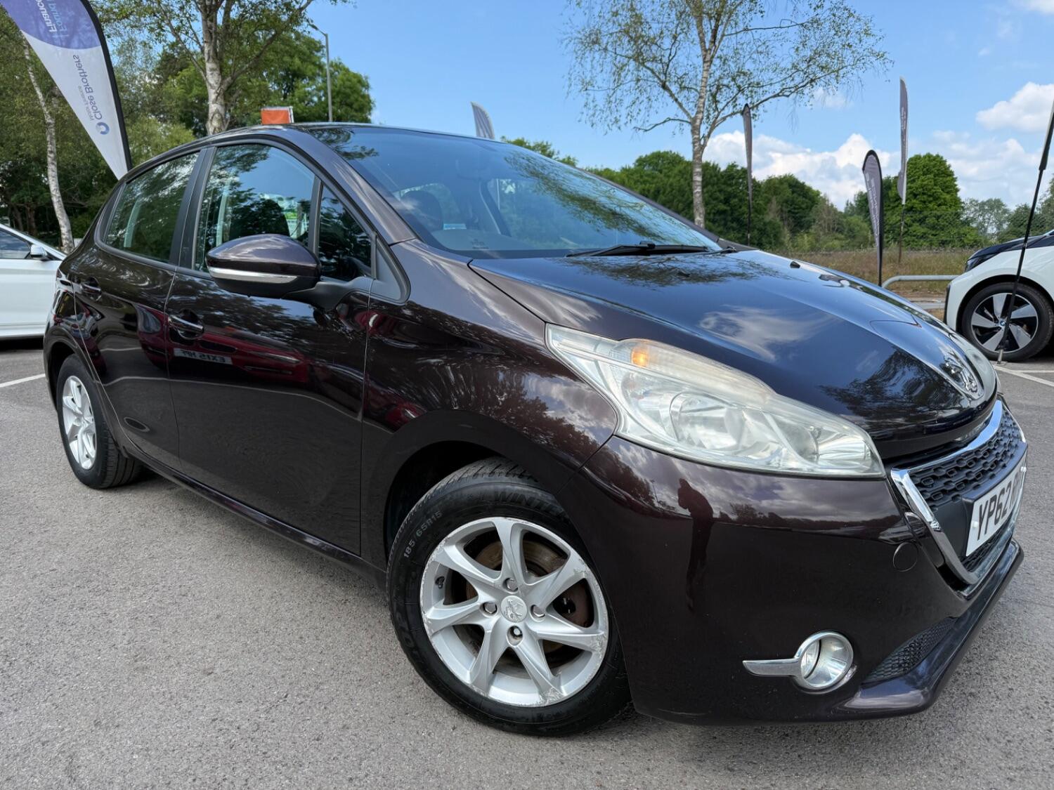 Used Peugeot 208 2012 for sale - 76579940: Photo 21