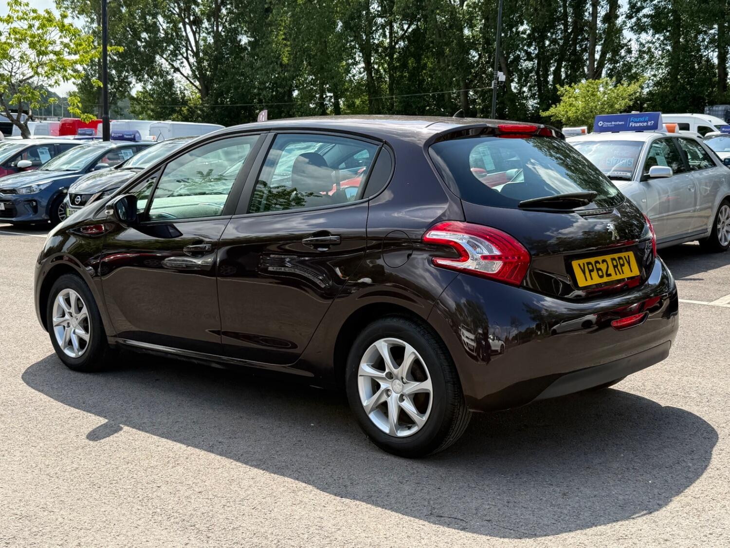 Used Peugeot 208 2012 for sale - 76579940: Photo 36