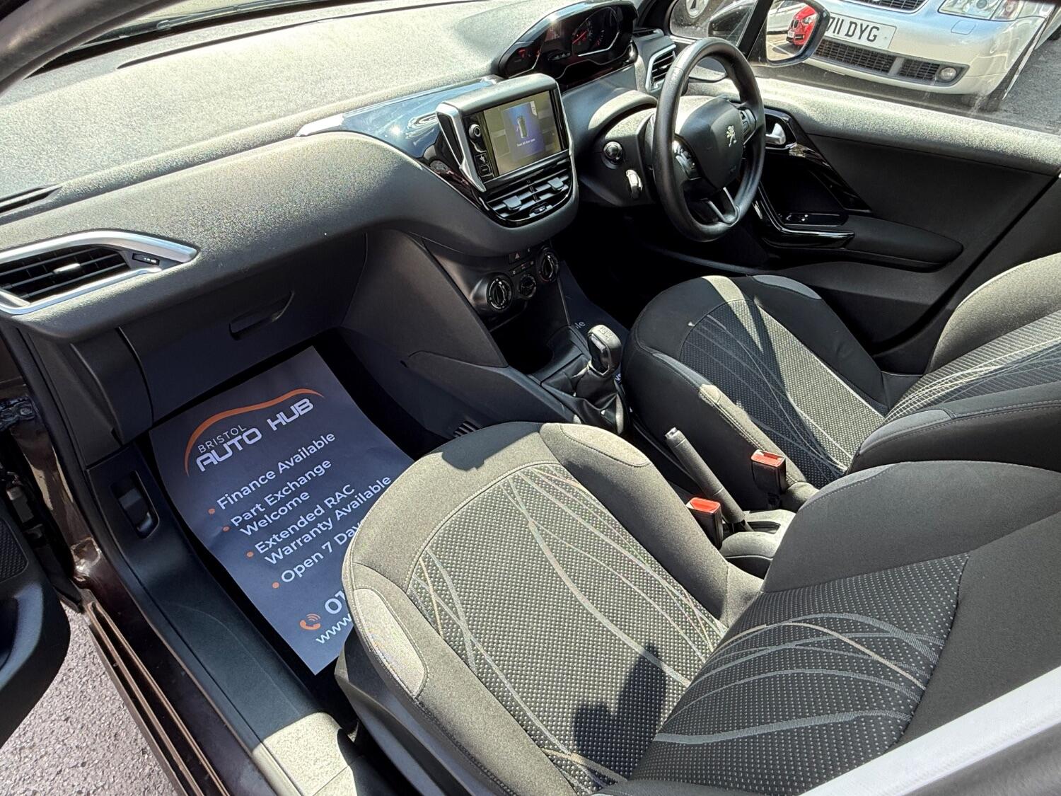 Used Peugeot 208 2012 for sale - 76579940: Photo 41