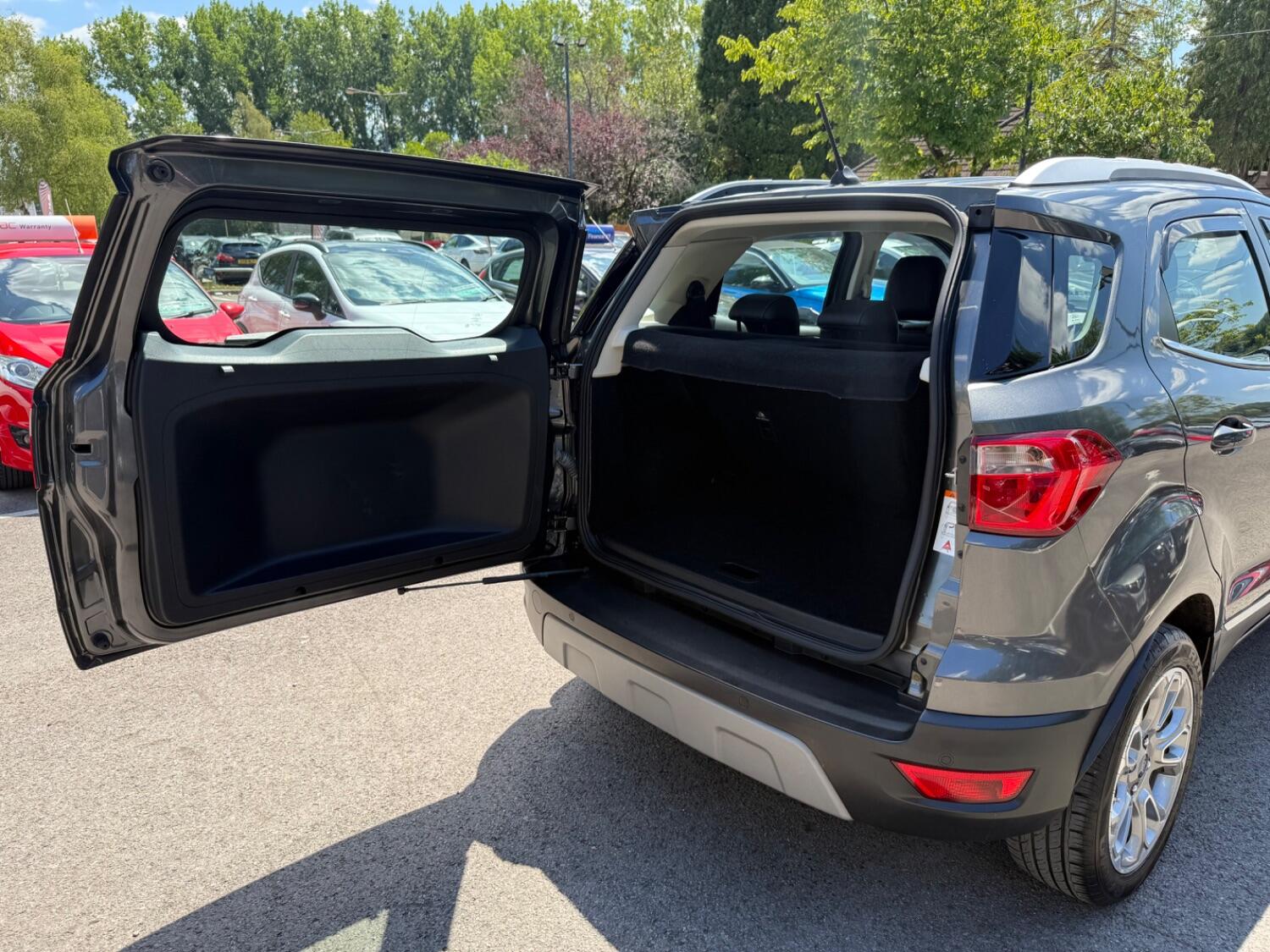 Used Ford Ecosport 2018 for sale - 76793386: Photo 45