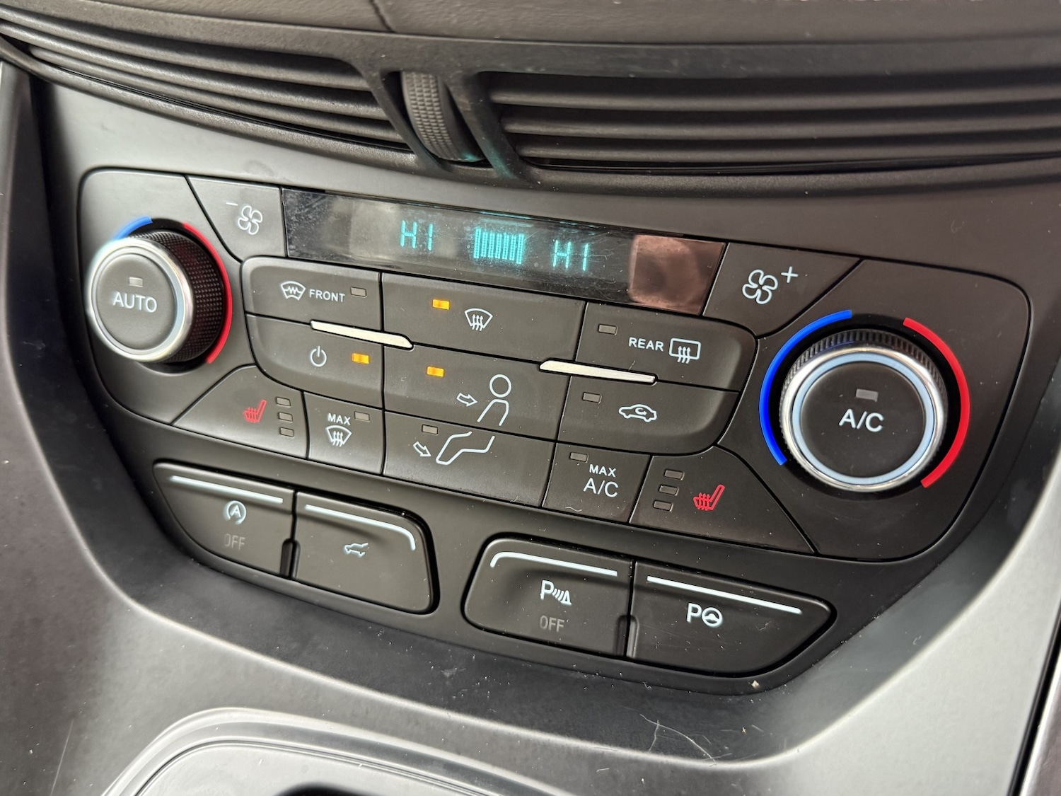 Used Ford Kuga 2018 for sale - 76559885: Photo 30