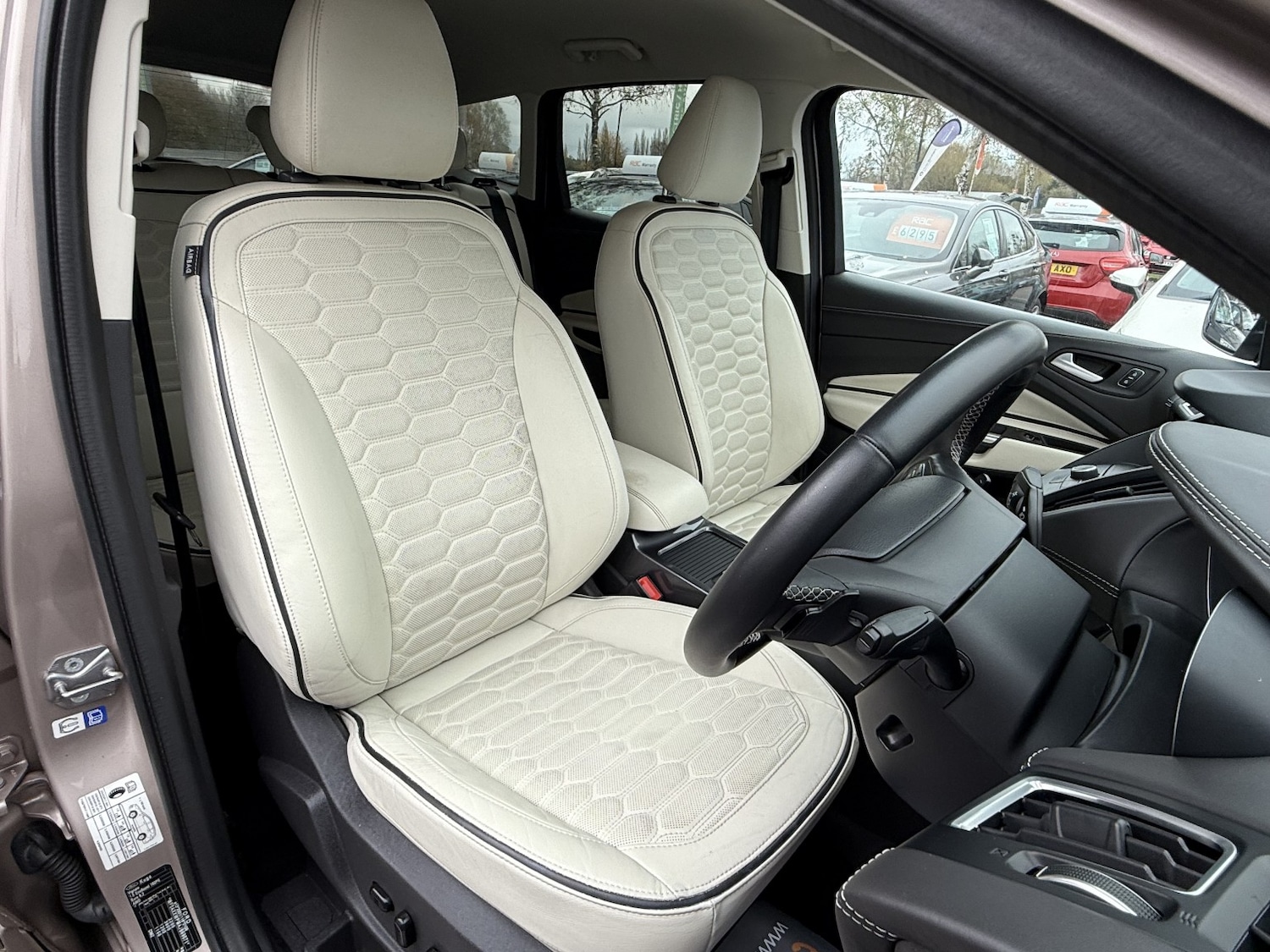 Used Ford Kuga 2018 for sale - 76559885: Photo 39