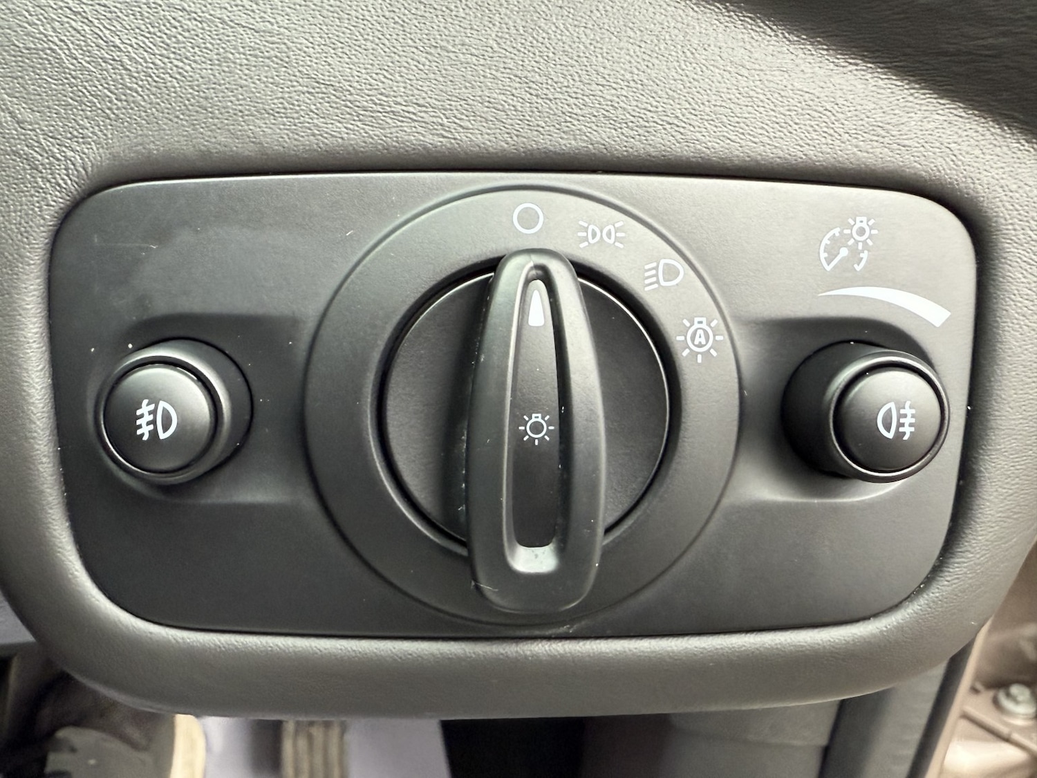 Used Ford Kuga 2018 for sale - 76559885: Photo 51