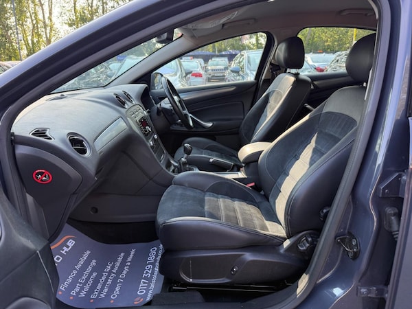 Used Ford Mondeo 2011 for sale - 76070450: Photo 36