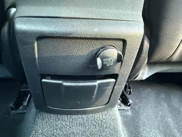 Used Ford Mondeo 2011 for sale - 76070450: Photo 45