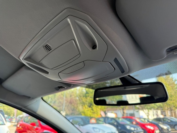 Used Ford Mondeo 2011 for sale - 76070450: Photo 47