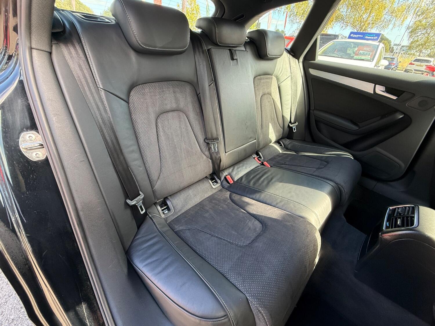 Used Audi A4 Avant 2009 for sale - 77656410: Photo 12