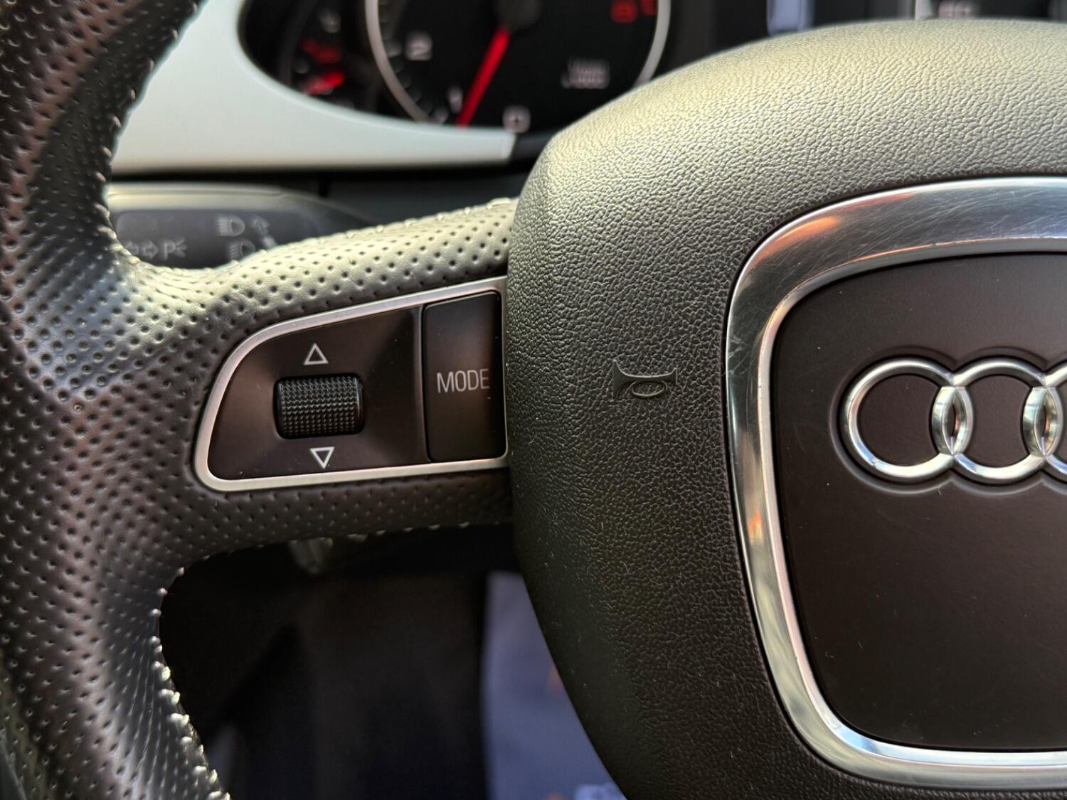 Used Audi A4 Avant 2009 for sale - 77656410: Photo 44