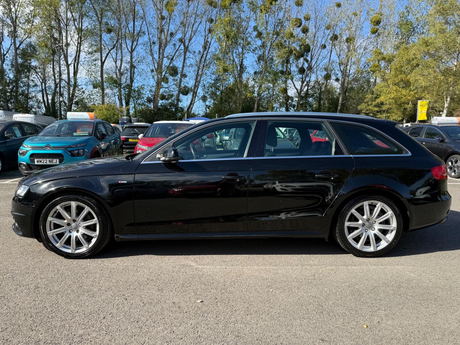 Used Audi A4 Avant 2009 for sale - 77656410: Photo 8