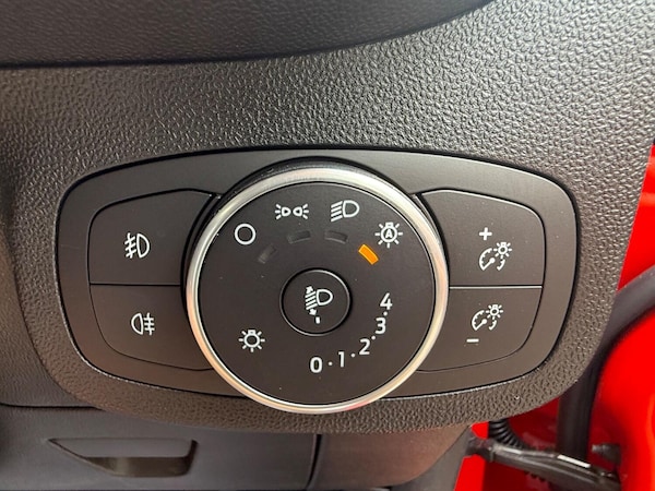 Used Ford Fiesta 2018 for sale - 75325682: Photo 44
