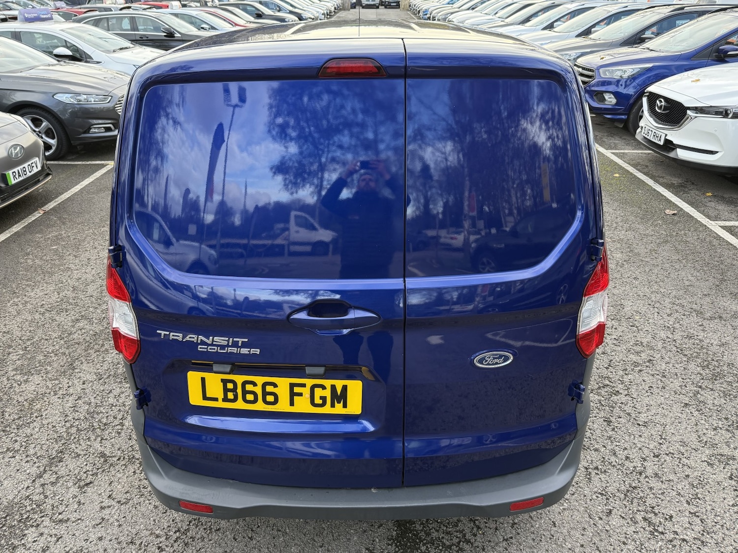Used Ford Transit Courier 2016 for sale - 76446010: Photo 20
