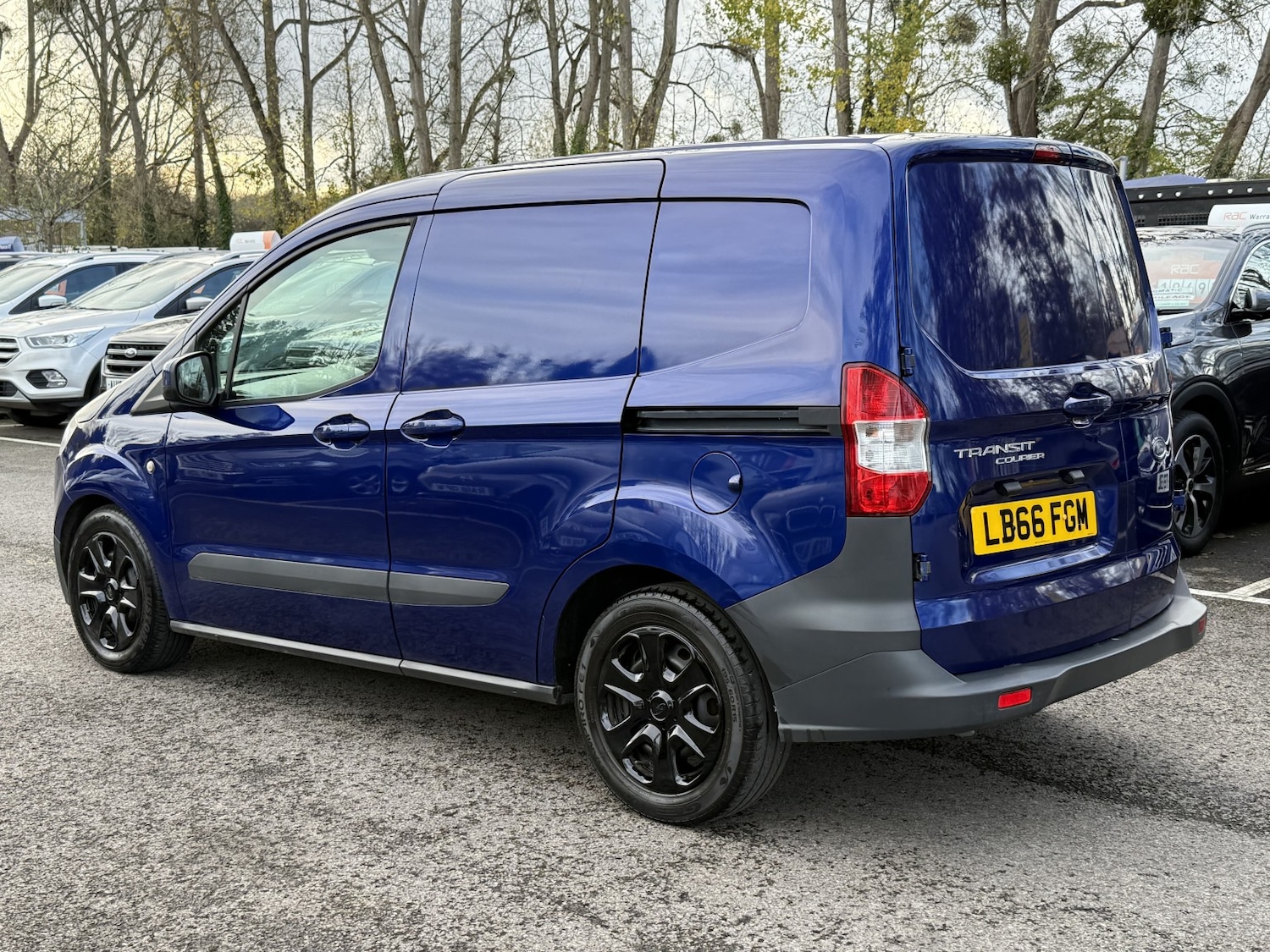 Used Ford Transit Courier 2016 for sale - 76446010: Photo 36