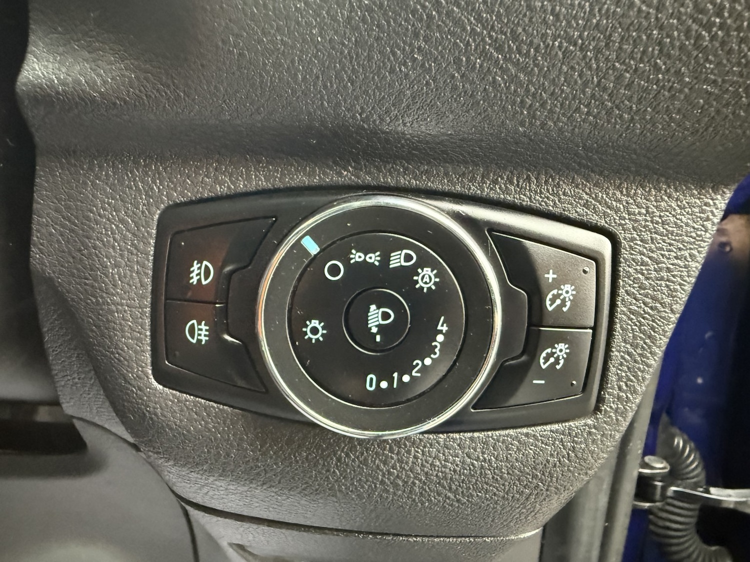 Used Ford Transit Courier 2016 for sale - 76446010: Photo 44