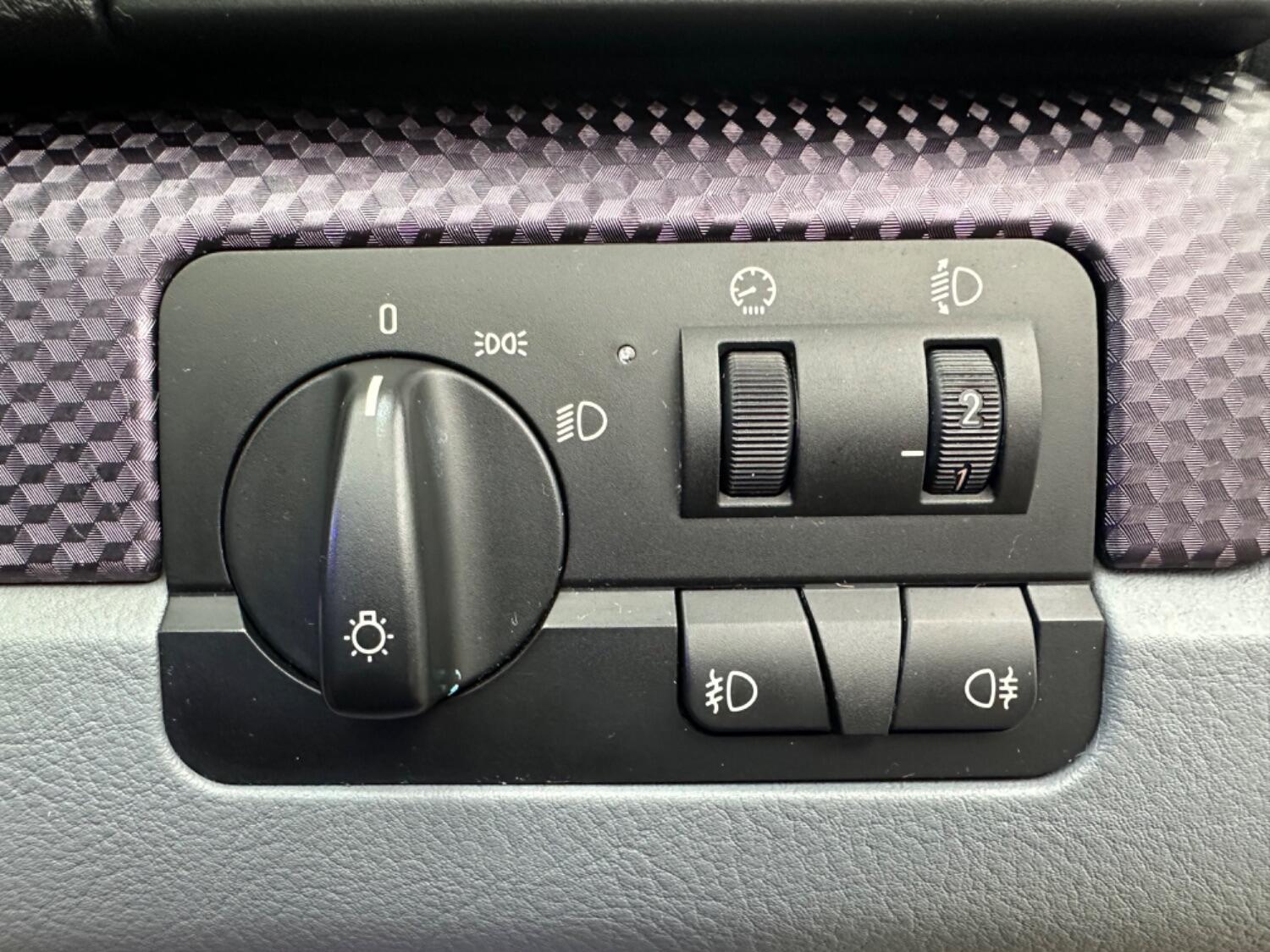 Used BMW 3 Series 2003 for sale - 77643693: Photo 44