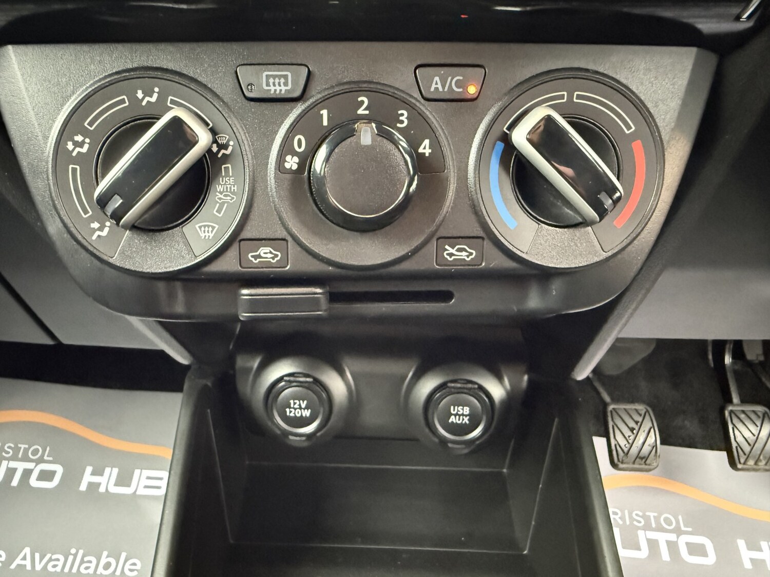 Used Suzuki Swift 2020 for sale - 77189349: Photo 32